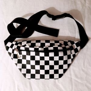 Shein 💋 FUN Retro 80s 90s style Checkered Fannypack , Fanny Pack ,Belt Bag